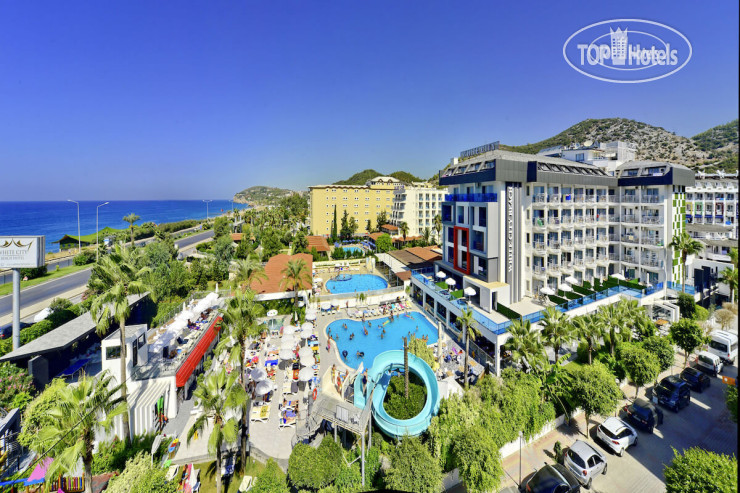 Hotelier's photos White City Beach 4*