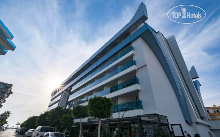 Hotelier's photos Sunprime C-Lounge 5*