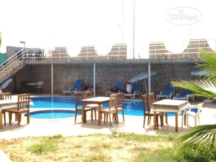 New photos from tourists Deniz Suit Hotel