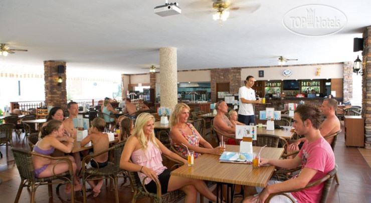 New photos from tourists Quattro Family Club Dem Hotel HV-1