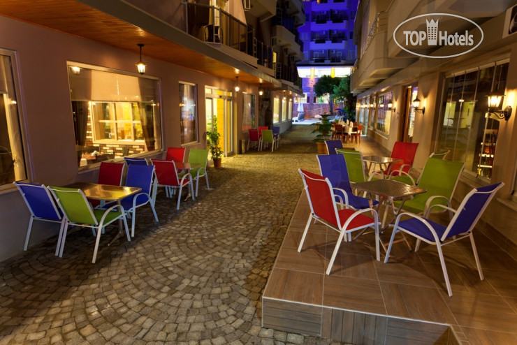 New photos from tourists Monart City 4*