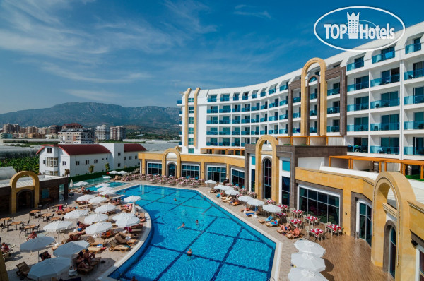 Hotelier's photos The Lumos Deluxe Resort Hotel Spa 5*