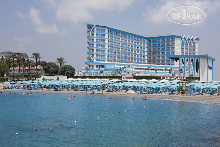 Hotelier's photos Granada Luxury Beach 5*