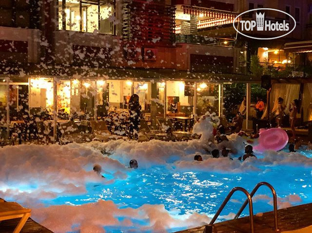 New photos from tourists HMA Apart Hotel