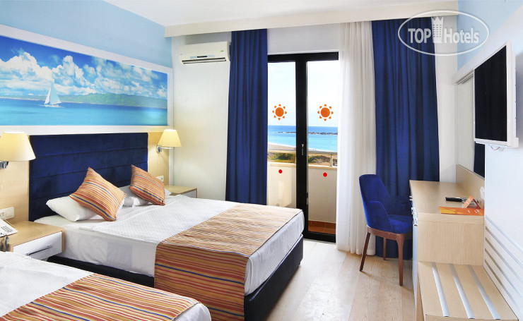Hotelier's photos Club Hotel Aqua Plaza 4*