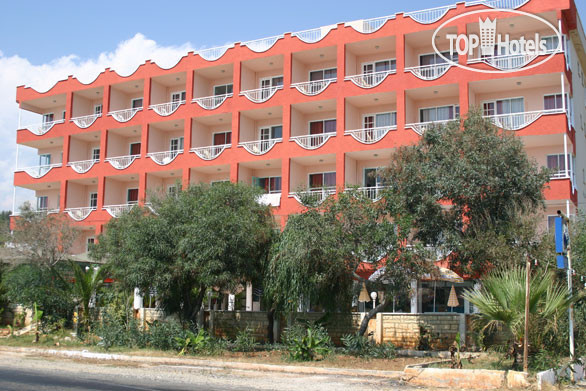 Hotelier's photos Laguna Resort Beach (закрыт) 3*