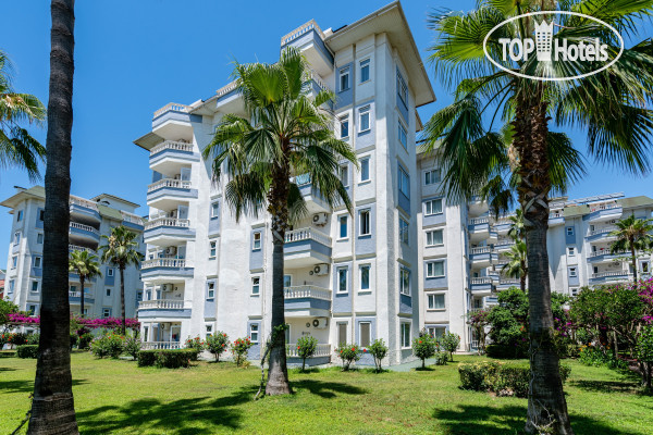 Hotelier's photos The Garden Beach Hotel 5*