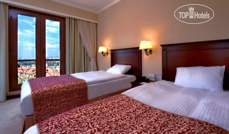 New photos from tourists Monec 3*