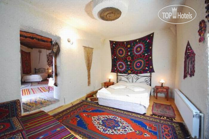 New photos from tourists Local Cave House 2*
