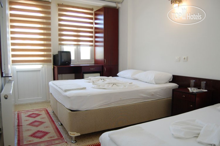 New photos from tourists Selina Hotel