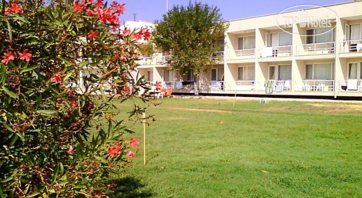 Hotelier's photos Gun Batimi Village House