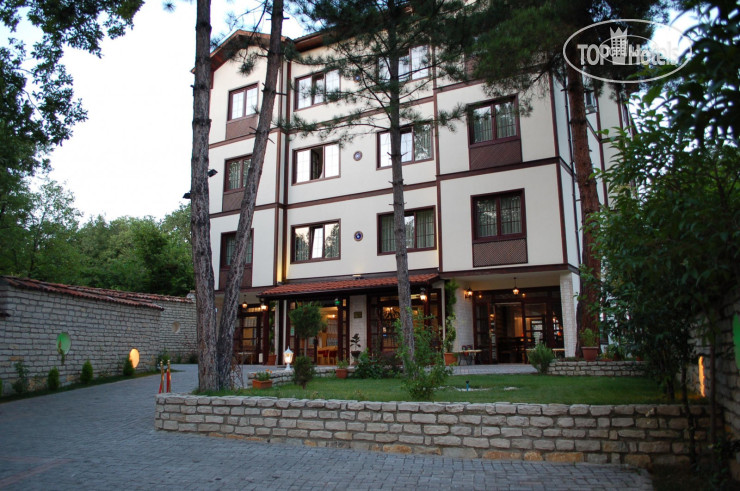 Photos Park Hotel Suite & Rooms