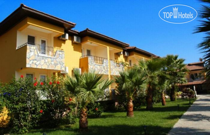 Hotelier's photos Holiday Calbis 3*