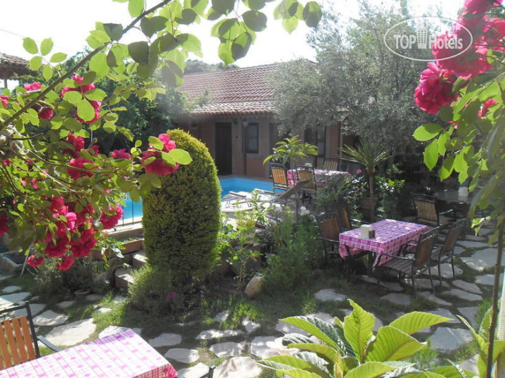 Hotelier's photos Akropolis Guest House 3*