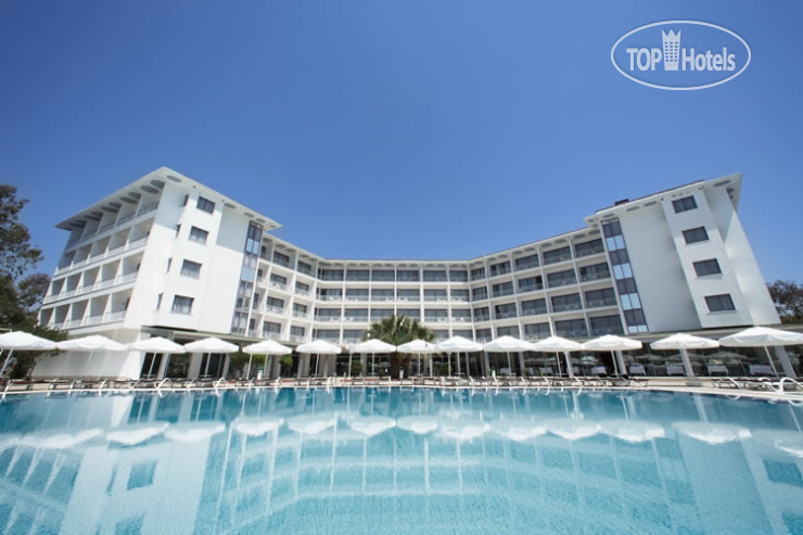 Hotelier's photos Le Monde Beach Resort & Spa 4*