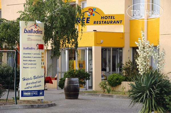 New photos from tourists Balladins Superio 3*