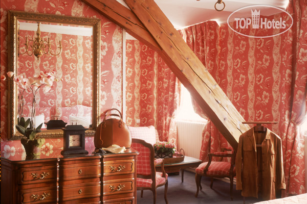 New photos from tourists Chateau De Divonne 4*