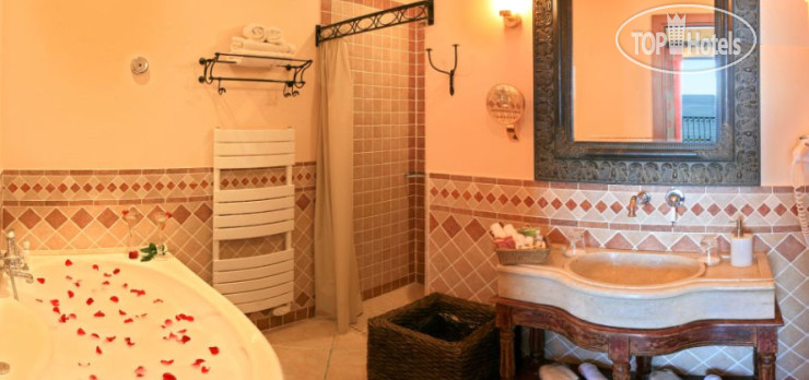New photos from tourists Demeure Loredana 4*