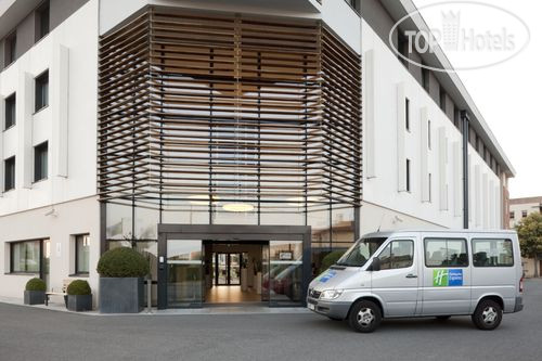 Photos Holiday Inn Express Toulouse Airport