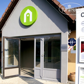 Фото Campanile Evry Est - Saint Germain les Corbeil