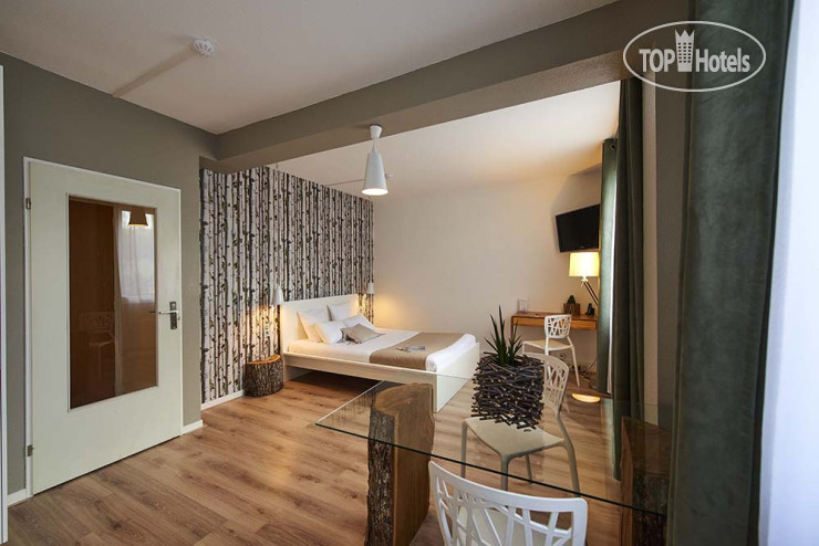 Hotelier's photos L aparthoteL LhL 3*
