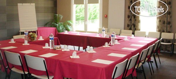 Hotel photo Kyriad Auxerre Appoigny 3*