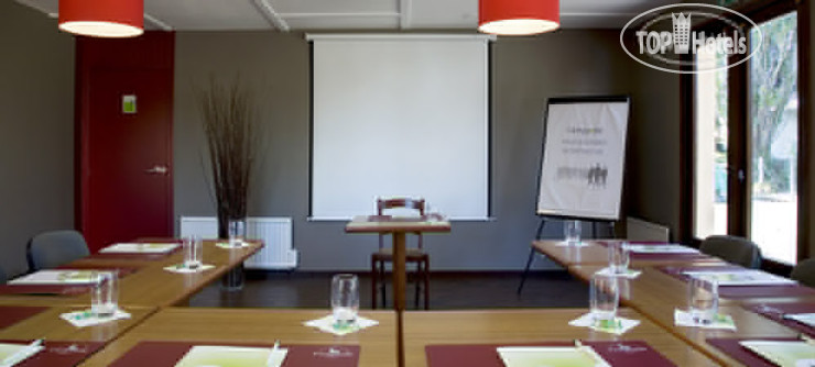 Фото Campanile Conflans Sainte Honorin