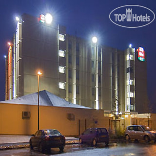 Фото Ibis Lyon Est Bron