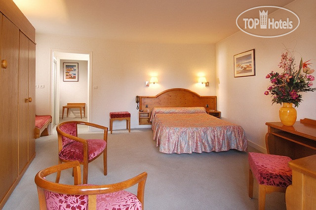 New photos from tourists Au Faisan Dore 3*