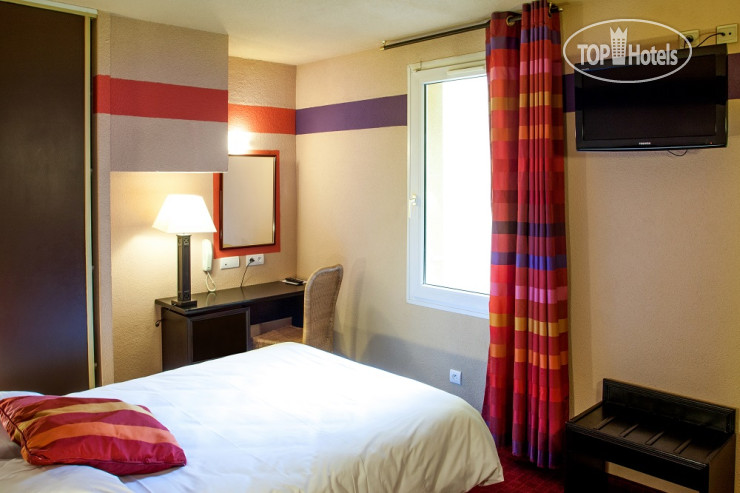 New photos from tourists Saint Sauveur 3*