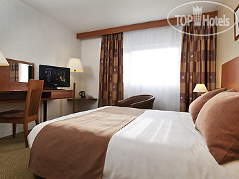New photos from tourists Mercure Beauvais 3*