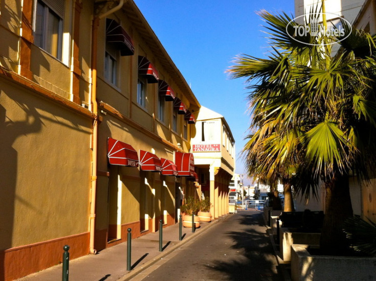 Hotelier's photos Tanagra 2*