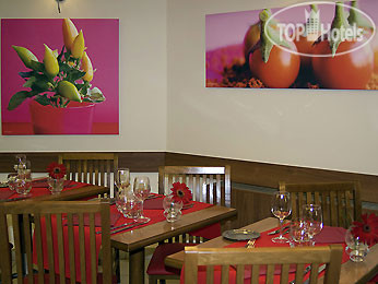 New photos from tourists Ibis Salon De Provence Sud