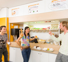 Hotelier's photos HotelF1 Martigues