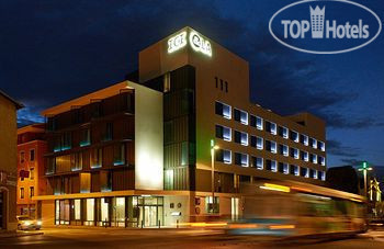 Hotelier's photos Ici & La 4*