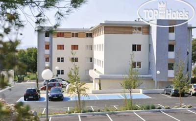 Hotelier's photos Park & Suites Confort Marseille Aeroport 2*