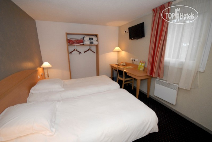 New photos from tourists Logis L Oree de Chartres 3*