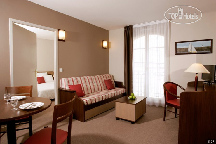 New photos from tourists Appart City Magny-les-Hameaux 3*