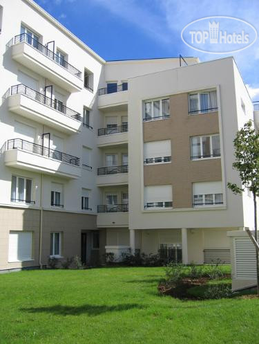 New photos from tourists Sejours & Affaires Paris Nanterre 2*