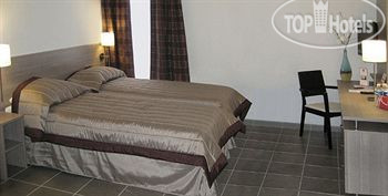 New photos from tourists Sejours & Affaires Roissy Village 2*