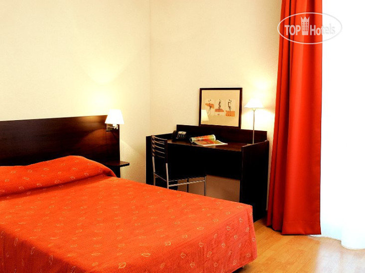 Hotelier's photos Adagio access Vanves Porte de Chatillon 3*