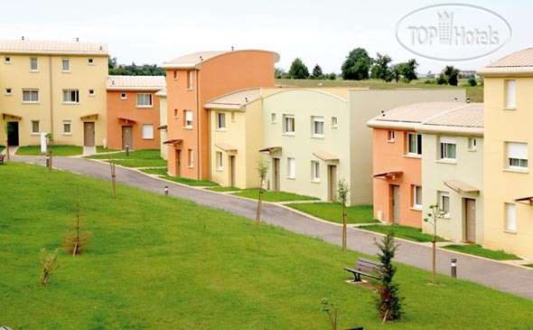 Hotel photo My Suite Village Montevrain 3*