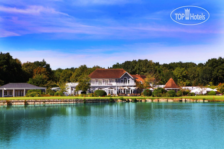 Hotelier's photos Etiolles Country Club 3*