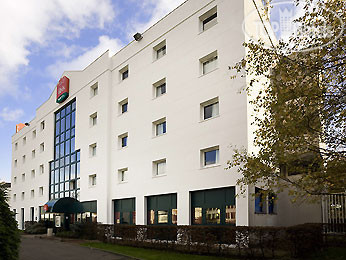 Hotelier's photos Ibis Le Bourget 3*