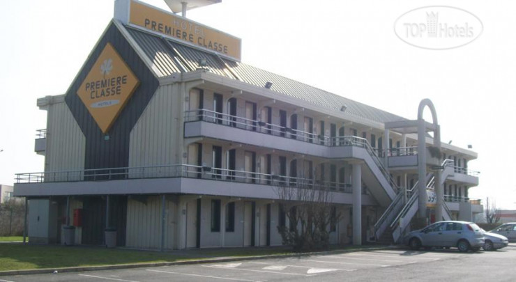 Hotelier's photos Premiere Classe Fontenay Tresigny 1*