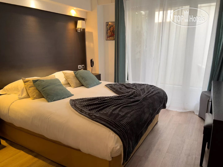 Hotel photo Athenee Hotel Cannes 3*