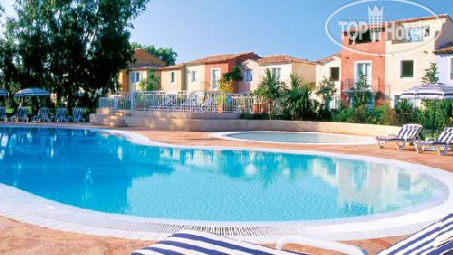 Hotel photo Res P&V Le Hameau De La Pinede APT