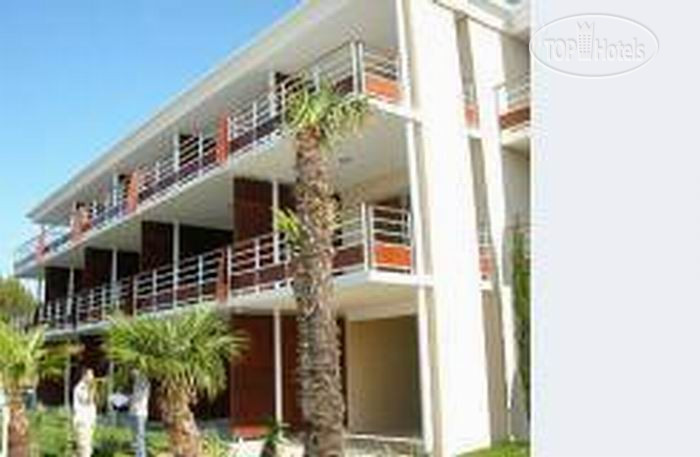 Hotel photo AppartHotel Victoria Garden La Ciotat 3*