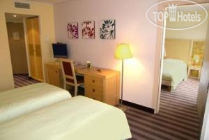 Hotel photo Montaigne 4*