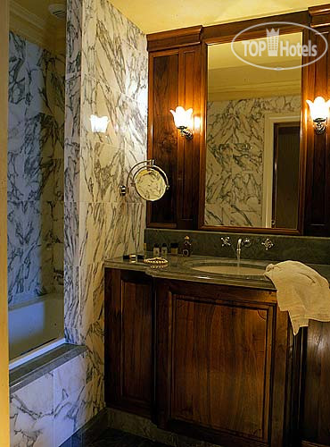 New photos from tourists Chambiges Elysees 4*